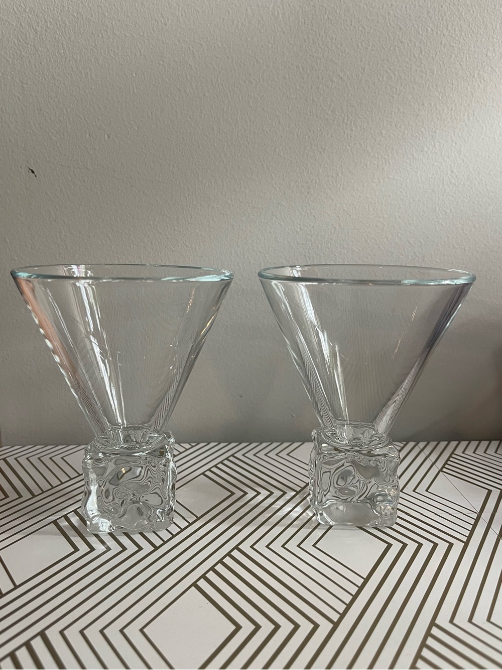 Di Saronno Melting Ice Cube Base Martini Cocktail Glasses - Set of 2